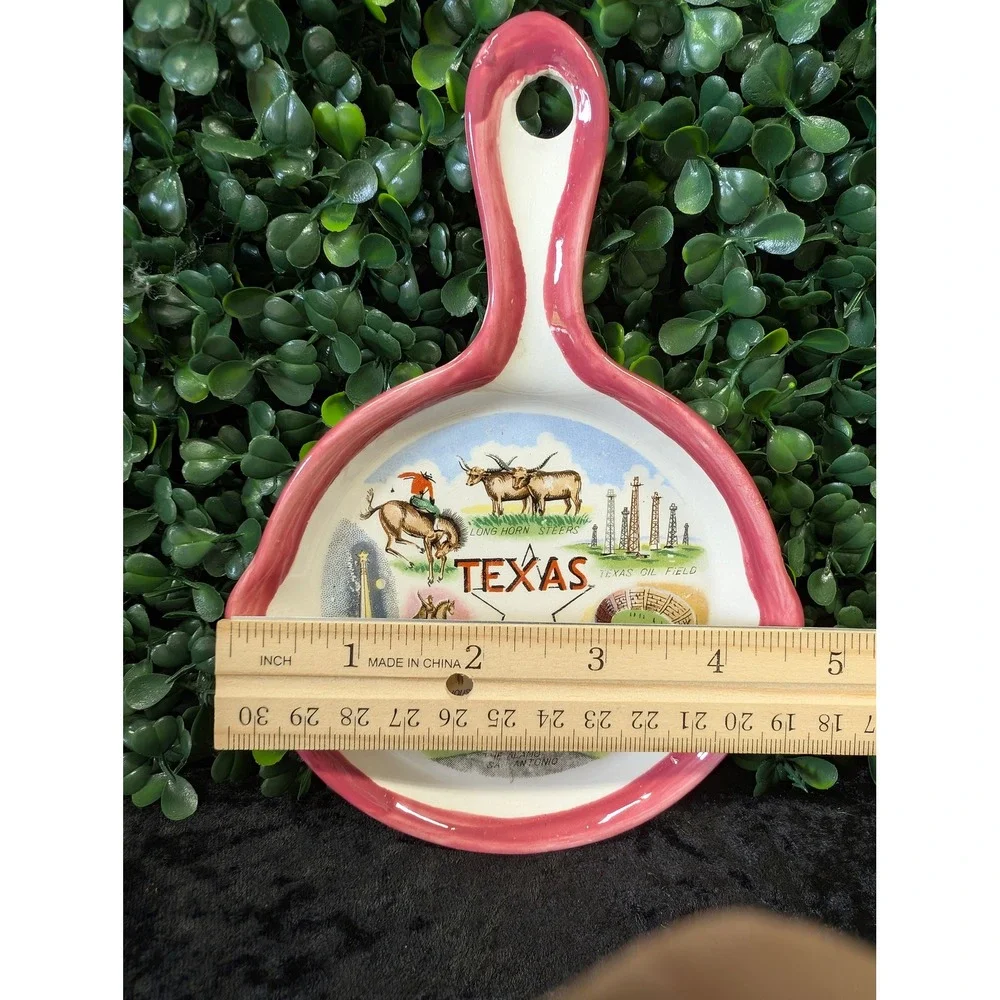Vintage Texas Souvenir Ceramic Skillet Pink MCM Lone Star State Dish Wall Decor